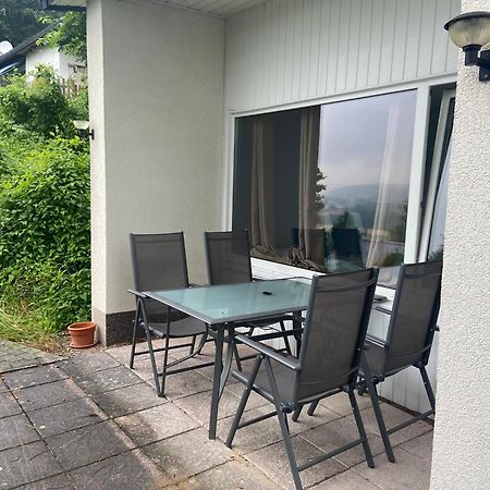Traumhaftes Ferienhaus Husen Exterior foto