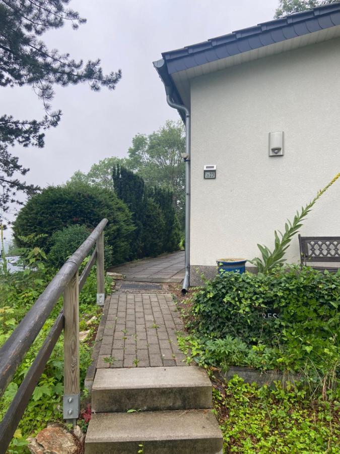 Traumhaftes Ferienhaus Husen Exterior foto